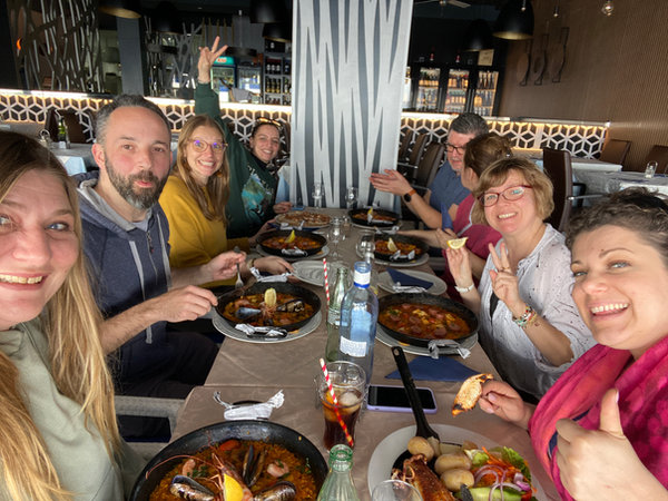 Retraite holistique - Repas d’accueil - Paëlla